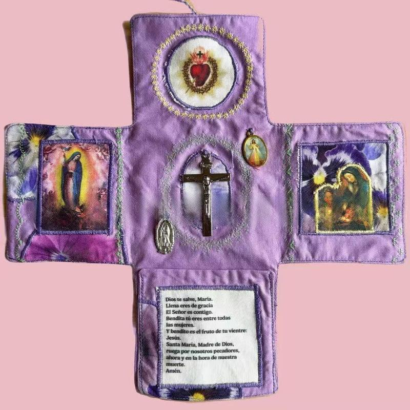 🕊️ Handmade Catholic Prayer Pocket – Sacred Icons & Prayers 🎁